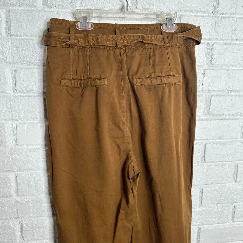 Free People Hi-Waisted‎ Pegged 90s Pant in Maize size 6
